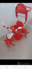 triciclo a spinta