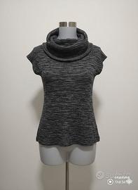 Maglia sottogiacca a collo alto in maglia operata 