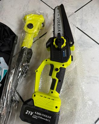 Motosega mini 2 in 1 da 6" e 8", asta telescopica