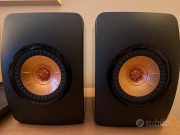 KEF LS 50 anniversary con piedistalli