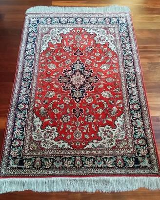 Tappeto Classico Persiano Qum in Seta 104 x 154 cm