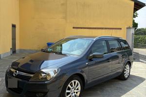 Opel Astra sw