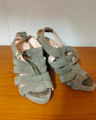 scarpe da donna con tacco