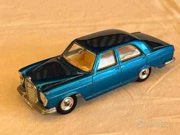 DINKY TOYS Modellino 250 SE n. 160 con luci stop