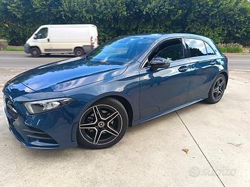 MERCEDES A180 PREMIUM