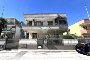 BIFAMILIARE A CASORIA