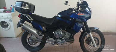 Yamaha XTZ supertenerè 750