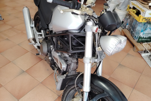 Ducati Monster 900 i.e