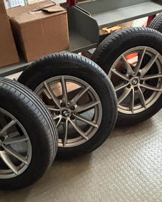 Ruote complete con cerchi 18’ bmw X3 come nuove