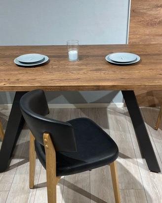 Tavolo da cucina 160mm con gamba in metallo