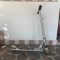 Monopattino per bambini