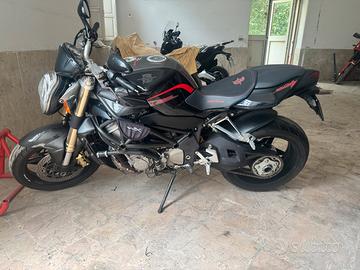 MV Agusta F4 Brutale 989 R