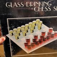 Set scacchi bicchieri / Drinking Chess Set