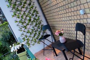 Elegante Bilocale Vicino Svizzera