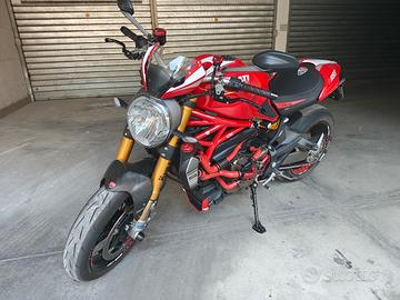 Ducati Monster 1200s