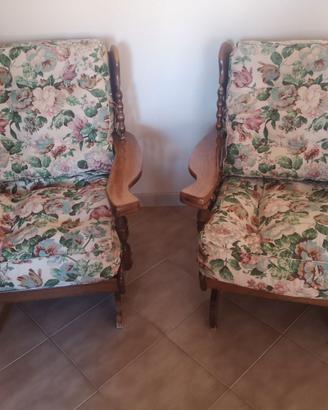 Divano e due poltrone