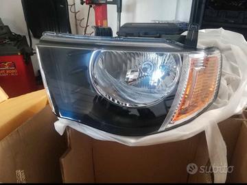 Faro sinistro Mitsubishi l200