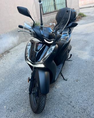 Honda SH 125i ABS Sport (Nero Opaco) 08/23 1700km