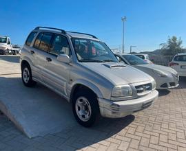 SUZUKI GRAND VITARA 2.0