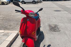 Vespa Rossa 50 