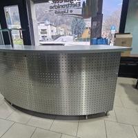 Banco per negozio con dignità!