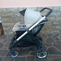 Trio passeggino ovetto e carrozzina