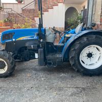 New Holland T4050F