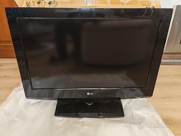 LG32LF2500