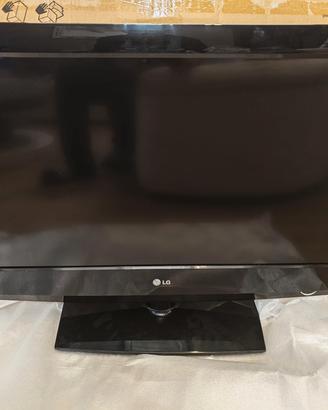LG32LF2500