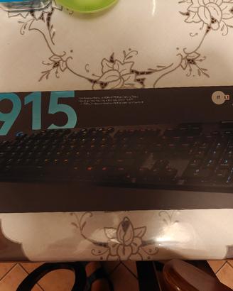 Tastiera Logitech G915 full-size QWERTY layout ITA