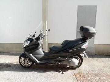 Burgman 400 K7