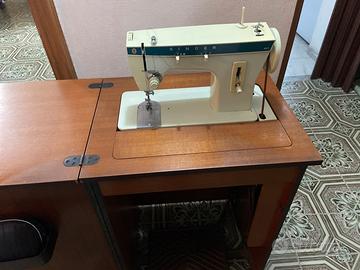 Macchina da cucire