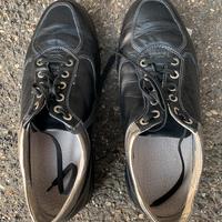 Scarpe da donna con i lacci