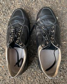 Scarpe da donna con i lacci