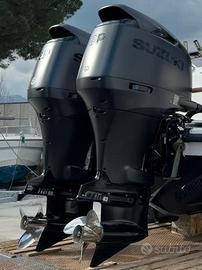 Coppia motori SUZUKI DF 300AP S.L. 25 ore di moto