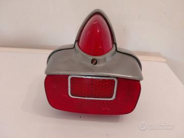 Faro posteriore Vespa Siem