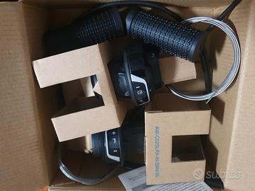 SHIMANO Coppia Comandi Cambio SL-RV-400-8-RLset 3x