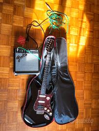 Chitarra Elettrica Moer  + amplificatore Fender
