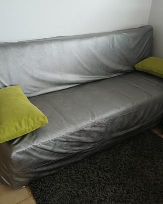 divano letto con contenitore