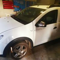 DACIA Sandero Stepway 0.9 - 2ª serie 90CV (2017)