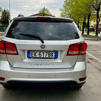 Fiat freemont      2.0.   170 cavalli