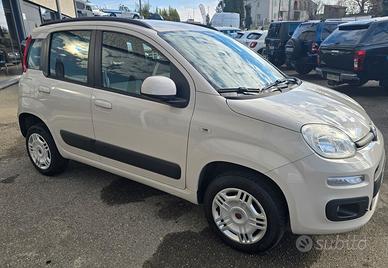 Fiat Panda 0.9 TwinAir Turbo Natural Power Lounge