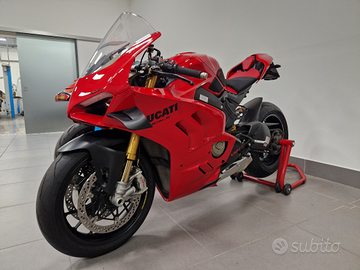 Ducati Panigale V4S