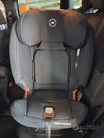 Seggiolino auto con proteggi sedile