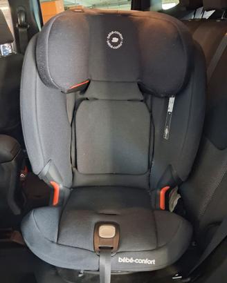 Seggiolino auto con proteggi sedile