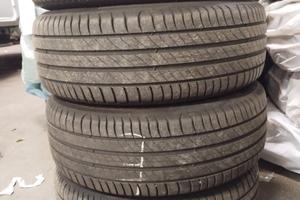 Treno gomme usate pochissimo come nuove