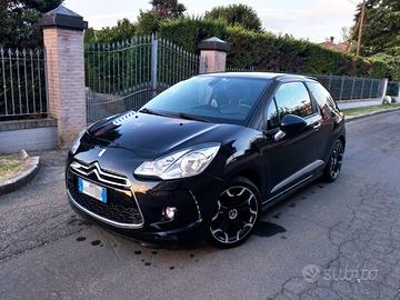 Citroen ds3 just black