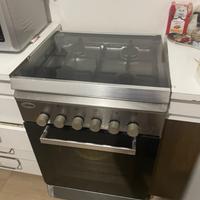 Cucina e forno a gas