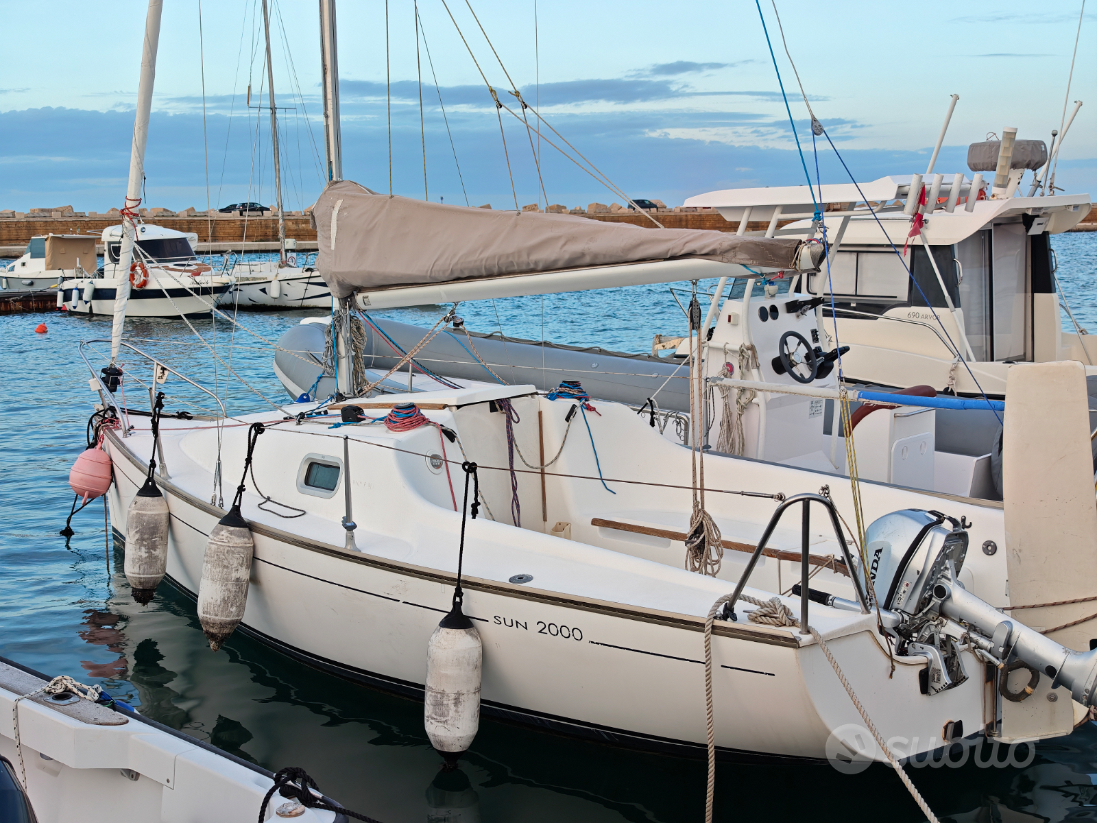 SUN 2000 (JEANNEAU) — View photo 1