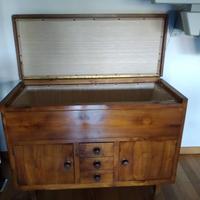 Antica Madia in Noce - sportelli e cassetti
